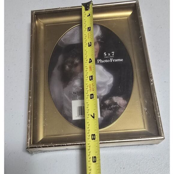 Vintage Intercraft Shadowbox Picture Frame-5x7" Oval Metal Tabletop & Wall NEW - Picture 10 of 11